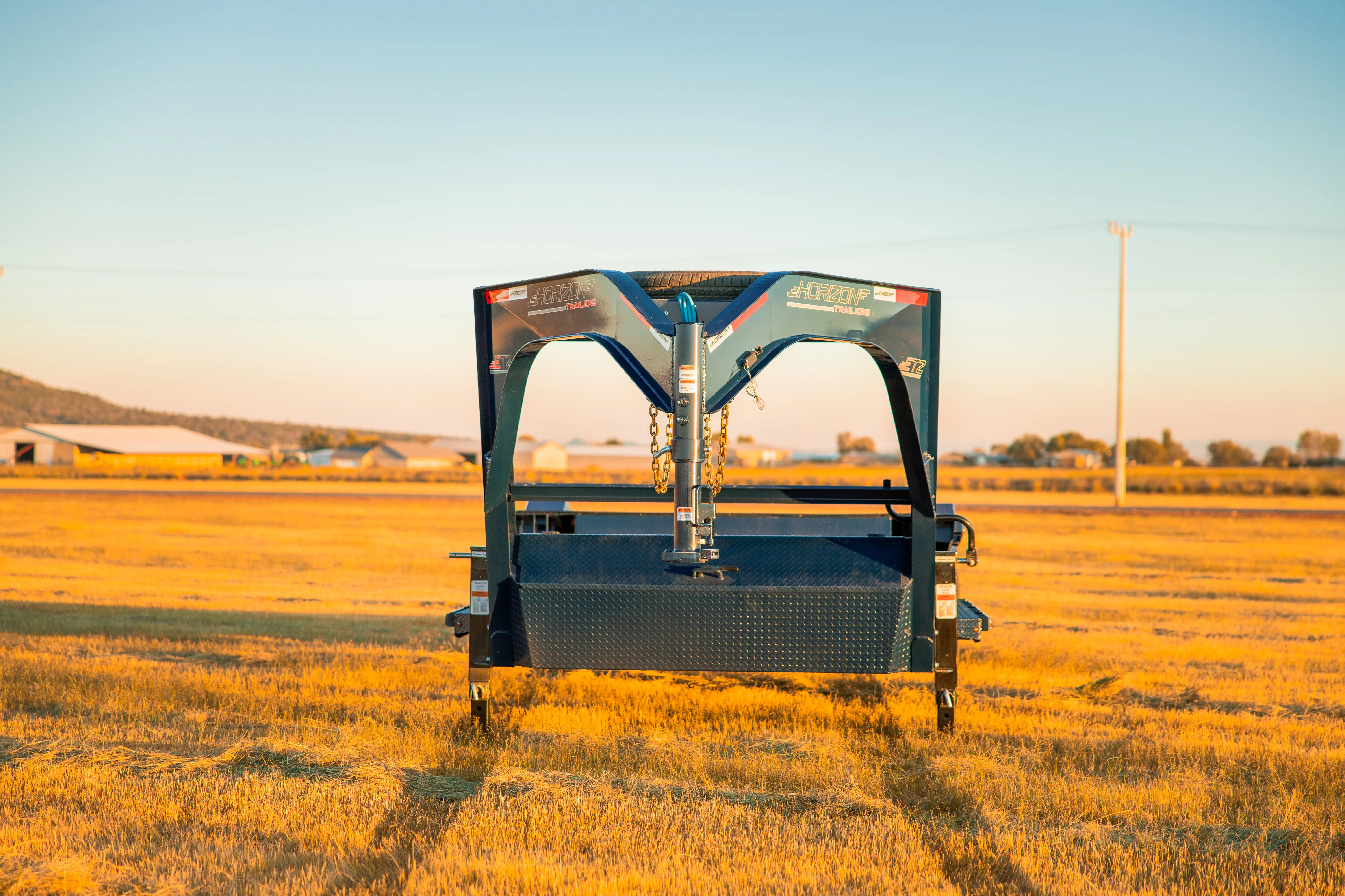 horizon trailers img